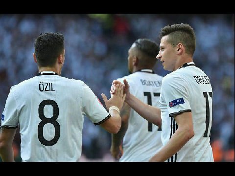 egihimawan2's tweet photo. Good game bang Ozil jaaaaaaaaaaaa @MesutOzil1088 https://t.co/9fRwewnK6N