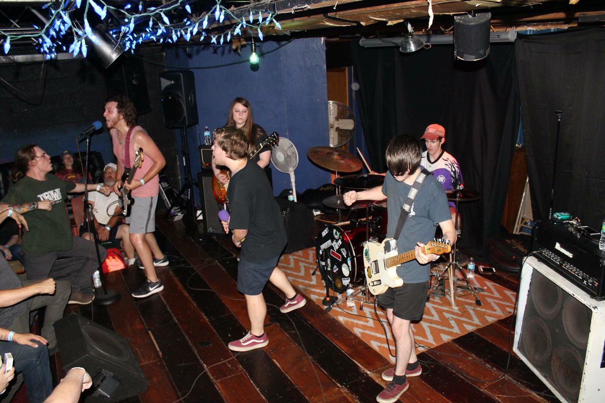 GargantaALHC's tweet photo. Thank you to everyone who came out Thursday night! We can't wait to see what the future holds for the end. https://t.co/9AfsLNHYDA