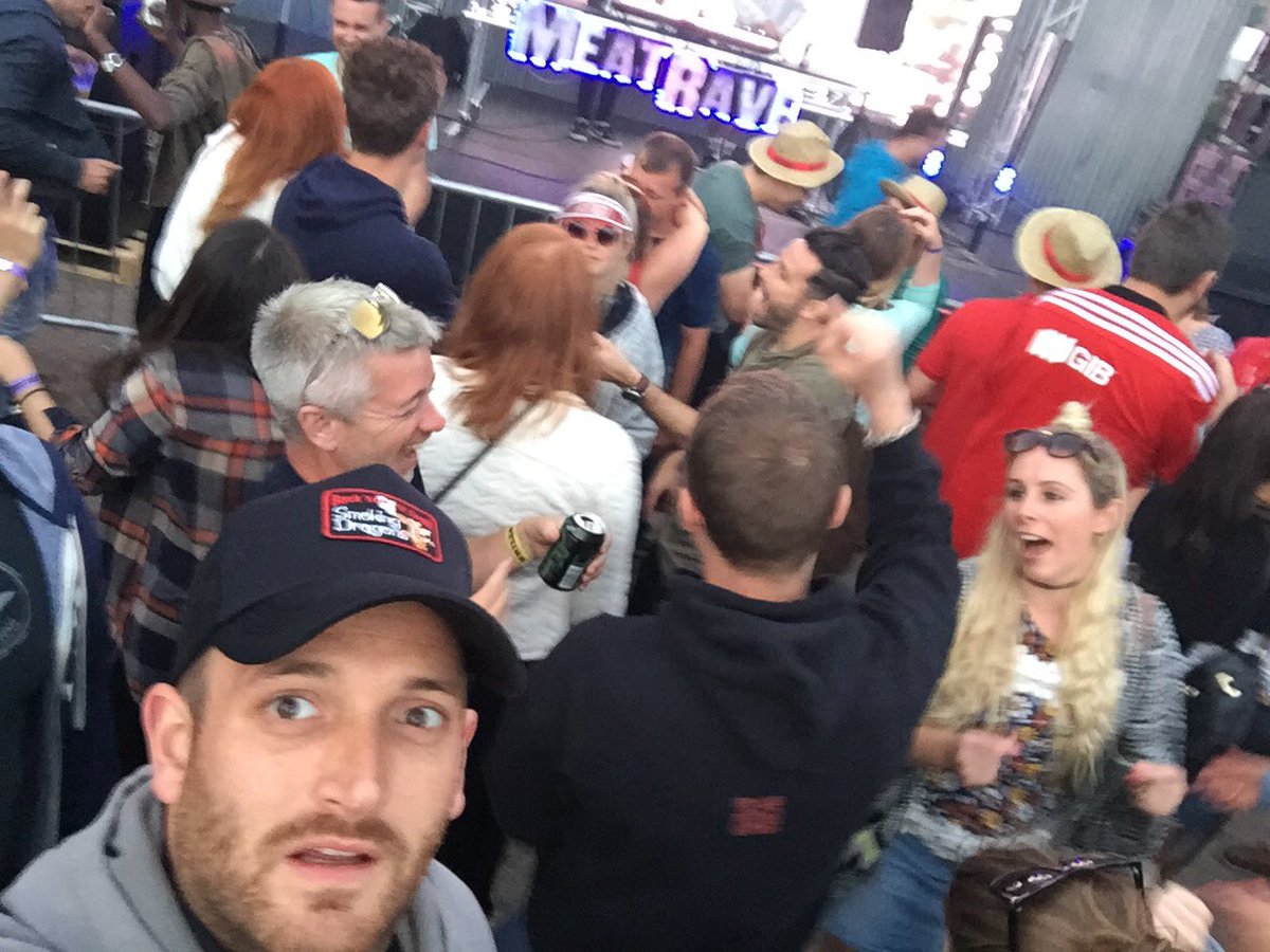 SmokingDragons's tweet photo. #meatrave was off the chain tonight! #Grillstock #kotg #brizzle https://t.co/gFMjKrJFVa