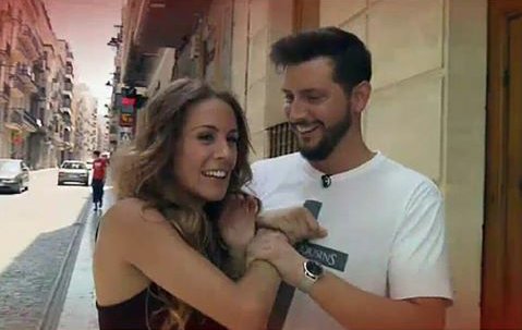 manuysusi24's tweet photo. Feliz noche!! Cabesas😊😊soñar bonito😴😴 @megancasas1 💕 @Manu_LB_ 💙 #siempreesessonrrizas😆 #cabesas #amres❤ #Alcoy https://t.co/pIFKnYtHbX