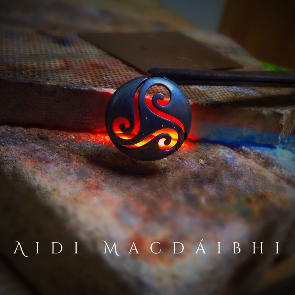 AidiMac tweet picture