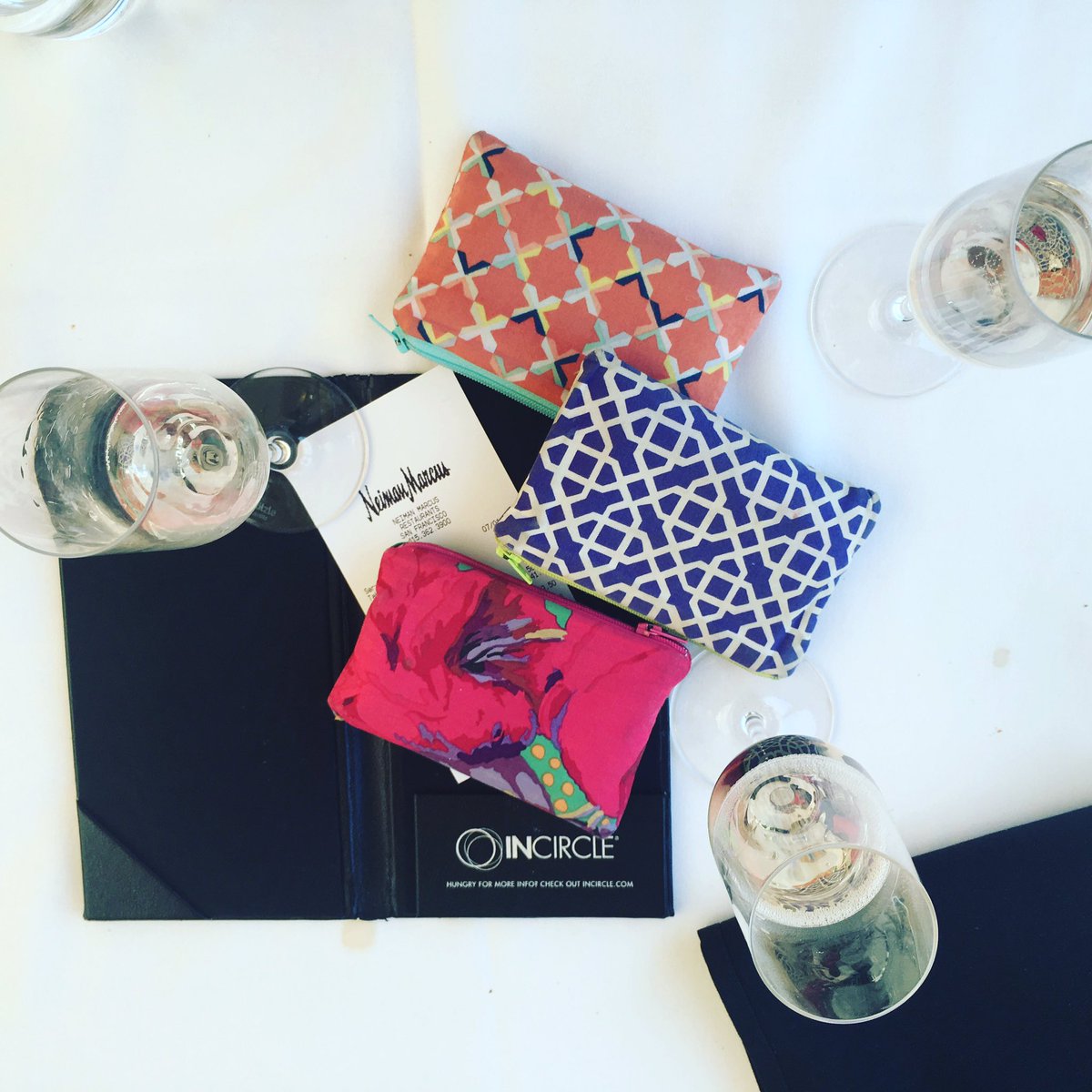 HILSIDEBAGS's tweet image. Post bridal dress fitting cele! #cheersmydears #bridesmaidduties #rotunda #hilsidebags #inthehouse #lovethatbag