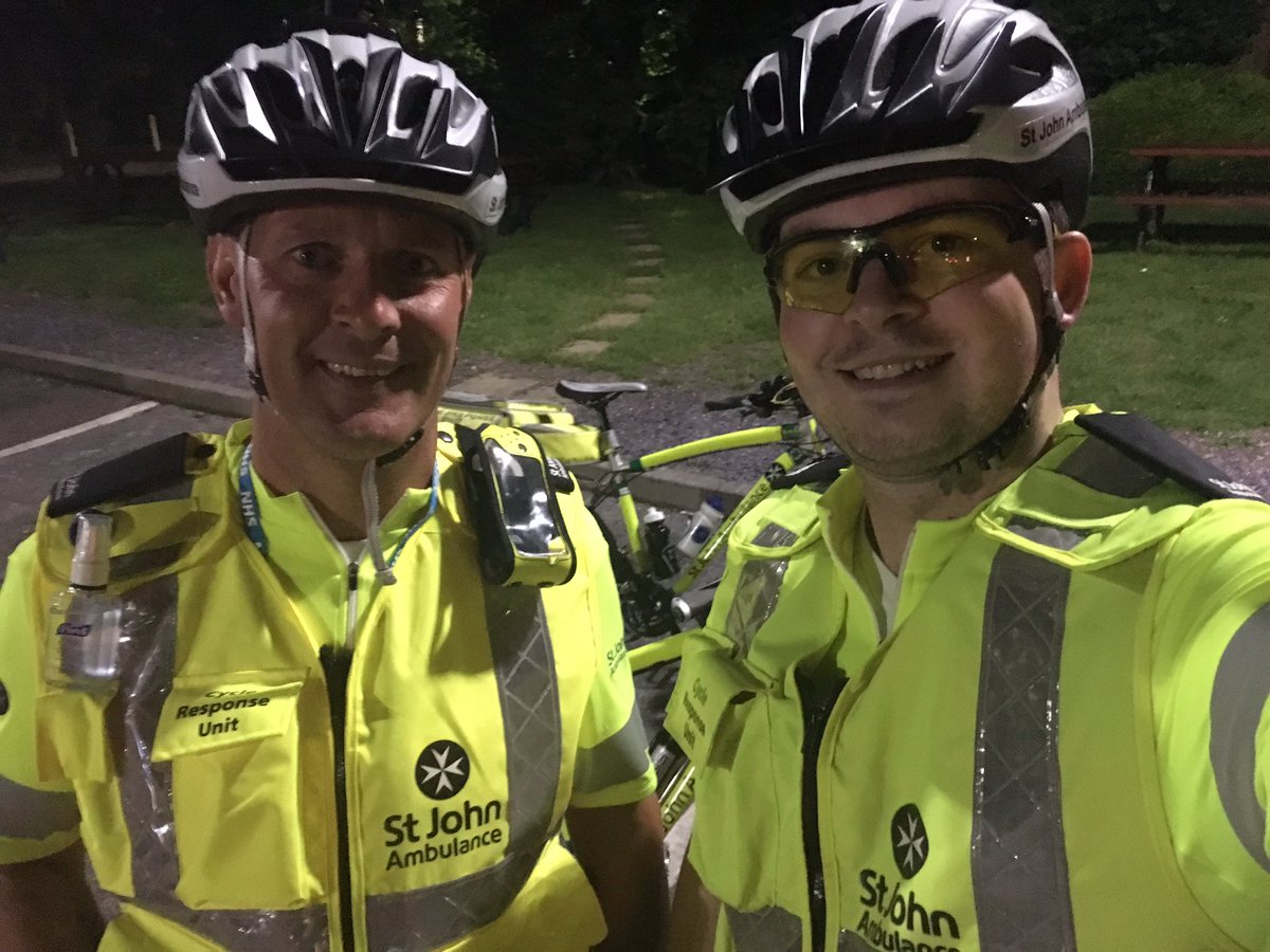 SJAEastCRU's tweet photo. @StJohnWalesCRU @stjohncardiffv Glad to know we're not the only night owls! Have a good one! #CRU https://t.co/2u6KX7eMSk