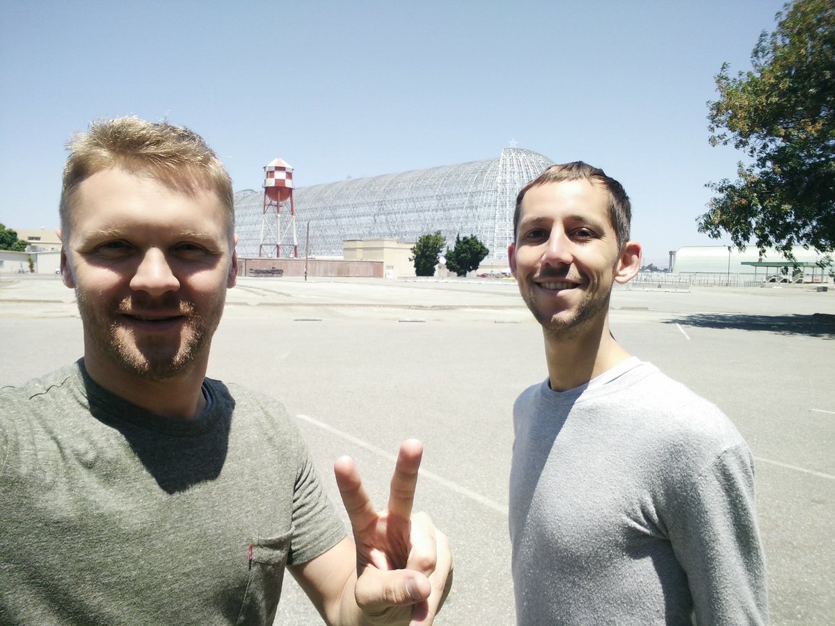 Rieshuls's tweet photo. Just met up with the team of Signal University at the NASA Research Center in California! https://t.co/tDBjjOW3hx
