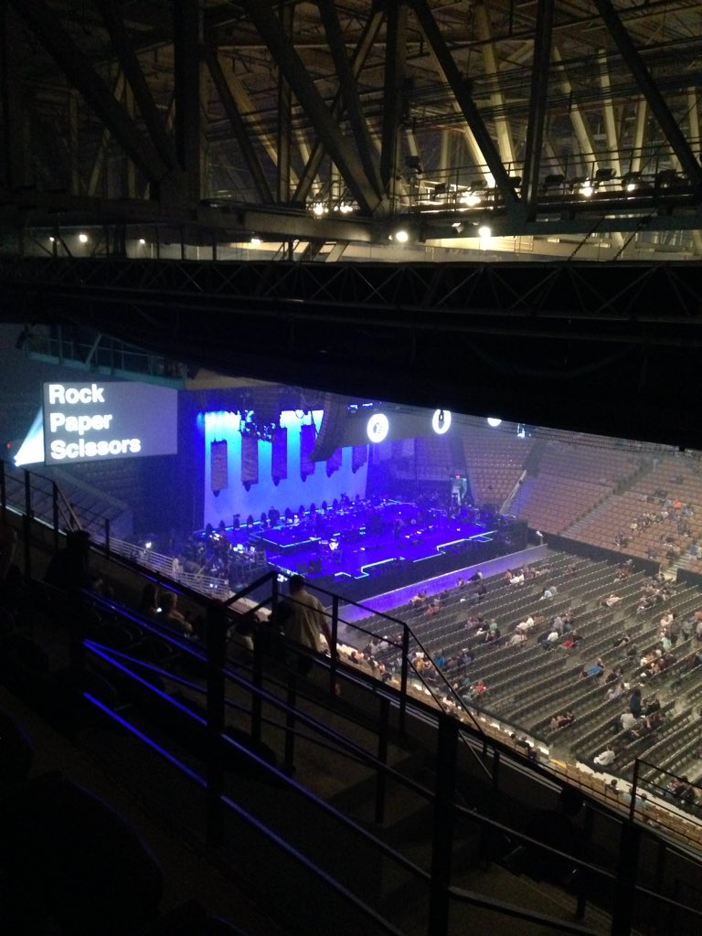 #rockpaperscissors Sting &amp; Gabriel, forgot my oxygen mask for this altitude.