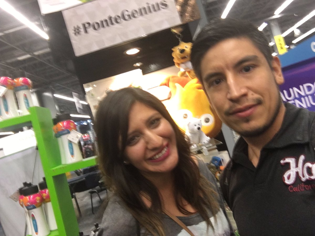 PabloJP10's tweet photo. Los mejores souvenirs de @MundoGeniusMx #PonteGenius en #CPMX7 https://t.co/PuiVYUeqC8