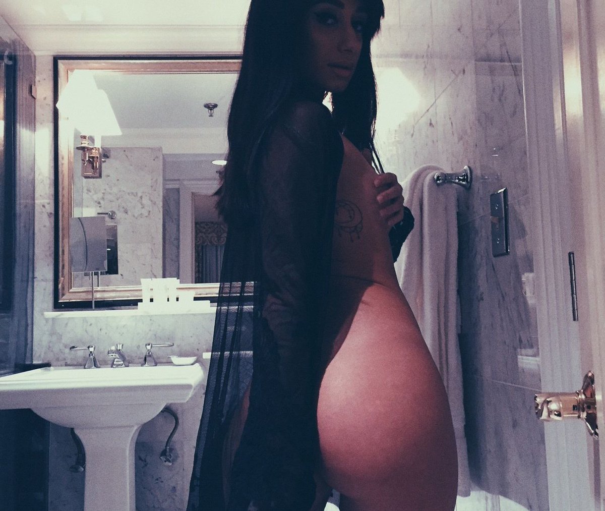 Jocusma's tweet image. 🍑I am very soon online at!!💓
➡  goo.gl/mwNv4h 
#ung
#onlinecammodel #livechat #sexdating