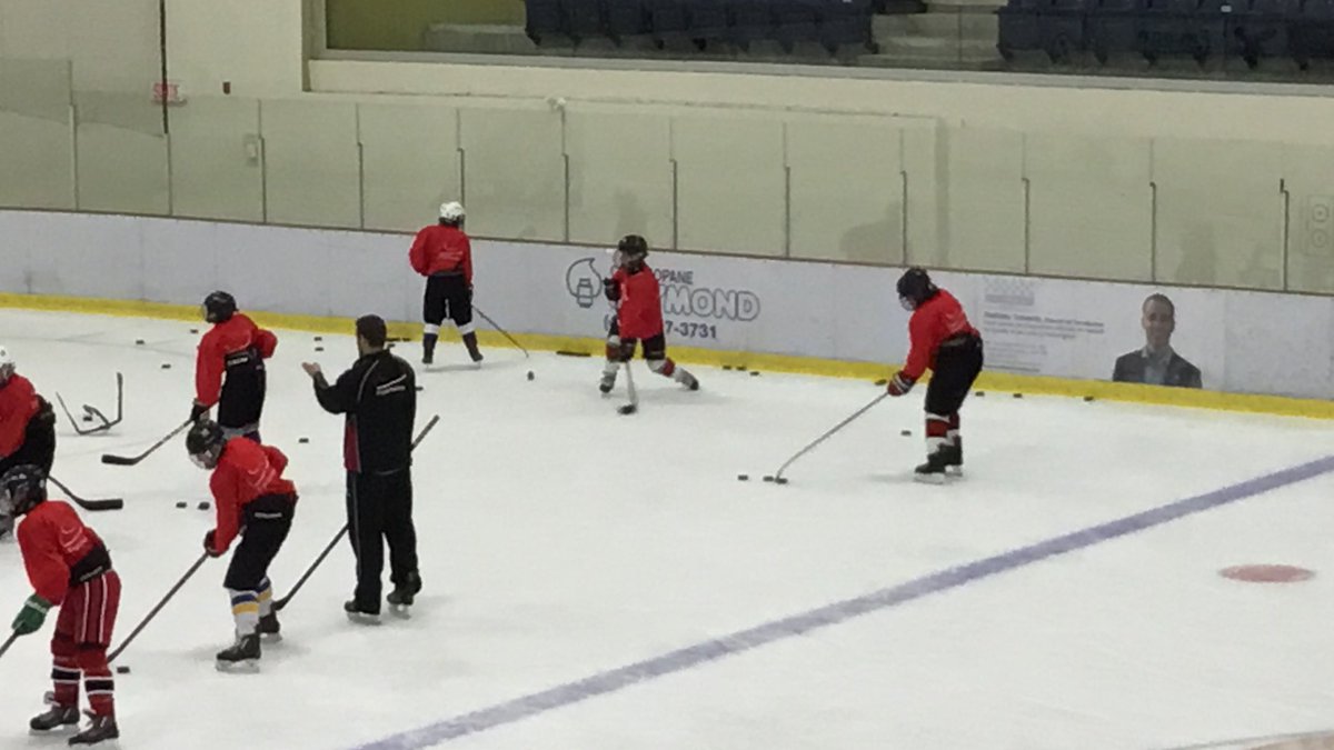 SLMustangs's tweet image. Camp des lancers à Terrebonne @spinozzi24