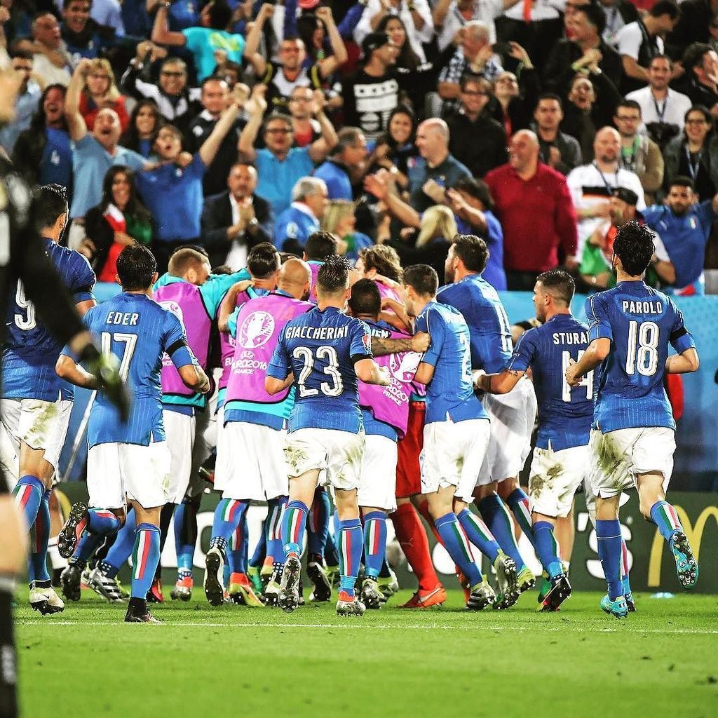 Voglio salutare questo Europeo con questa foto. Un'esultanza figlia della voglia, dell'Uni… ift.tt/29lvgrc