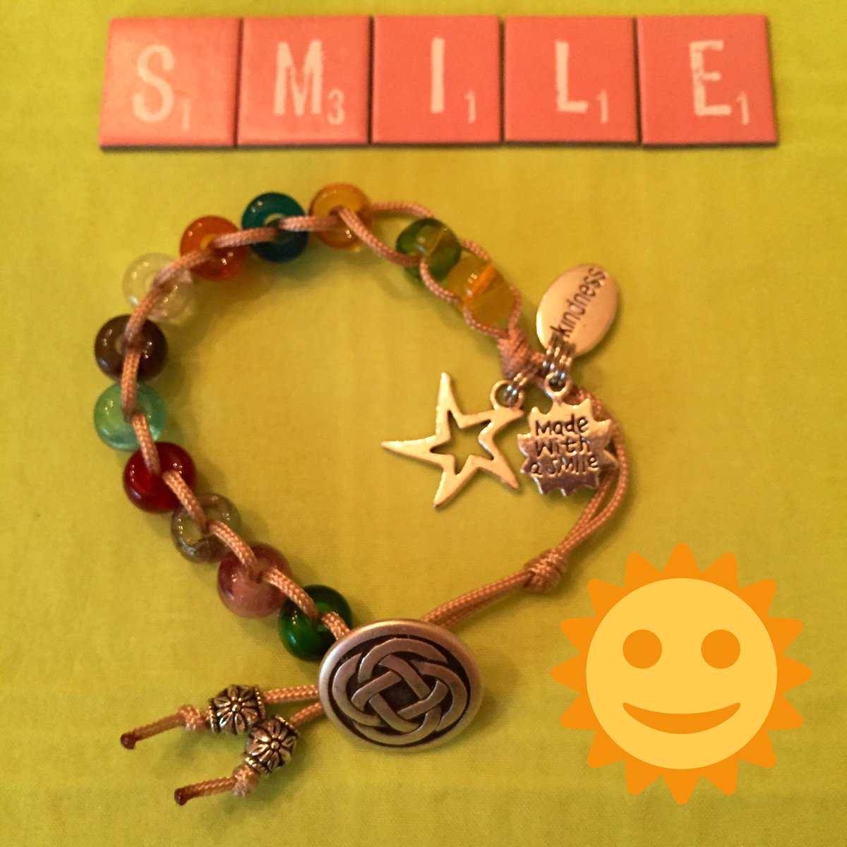 kindnessbracelt's tweet photo. New on Etsy: Kindnessbracelet shop.#beads #kindness #love #createtodonate Count 12 kind acts a day. โค๏ธ https://t.co/jnELzaI6sq
