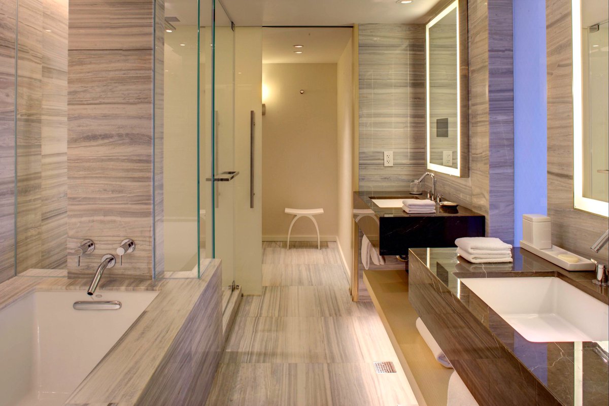 HyattRegencyMex's tweet photo. Por trabajo o placer, nuestra #RegencySuite tiene todo para hacer ese día fuera de casa inolvidable #AtHyattRegency. https://t.co/6WkntXNeGA