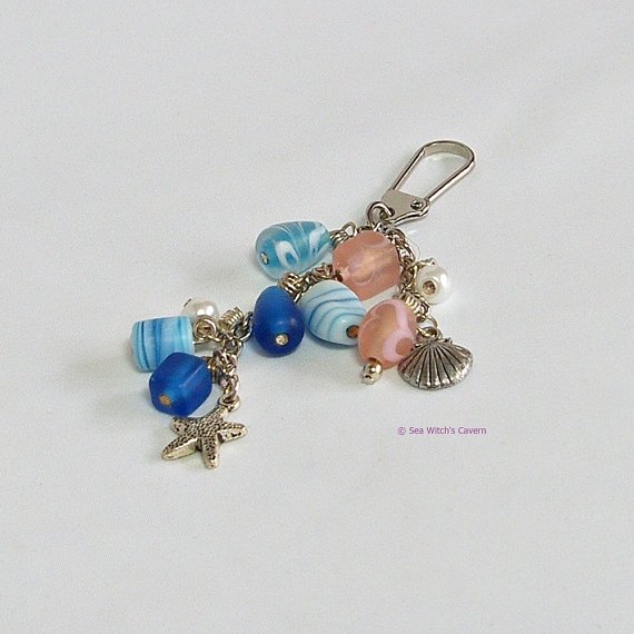 seawitchscavern's tweet image. Ocean Key chain charm #UniqueKeyChain #CraftShout etsy.com/listing/254436…