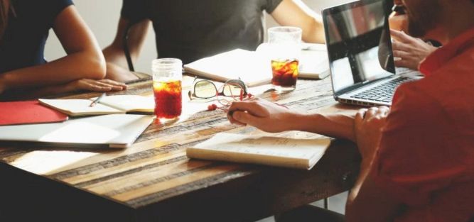 Nomadship_'s tweet photo. Did you use #Coworking spaces recently? TOP 13 COWORKING SPACES IN…  https://t.co/0UeEaCL39Y https://t.co/Z4otyKpdfU
