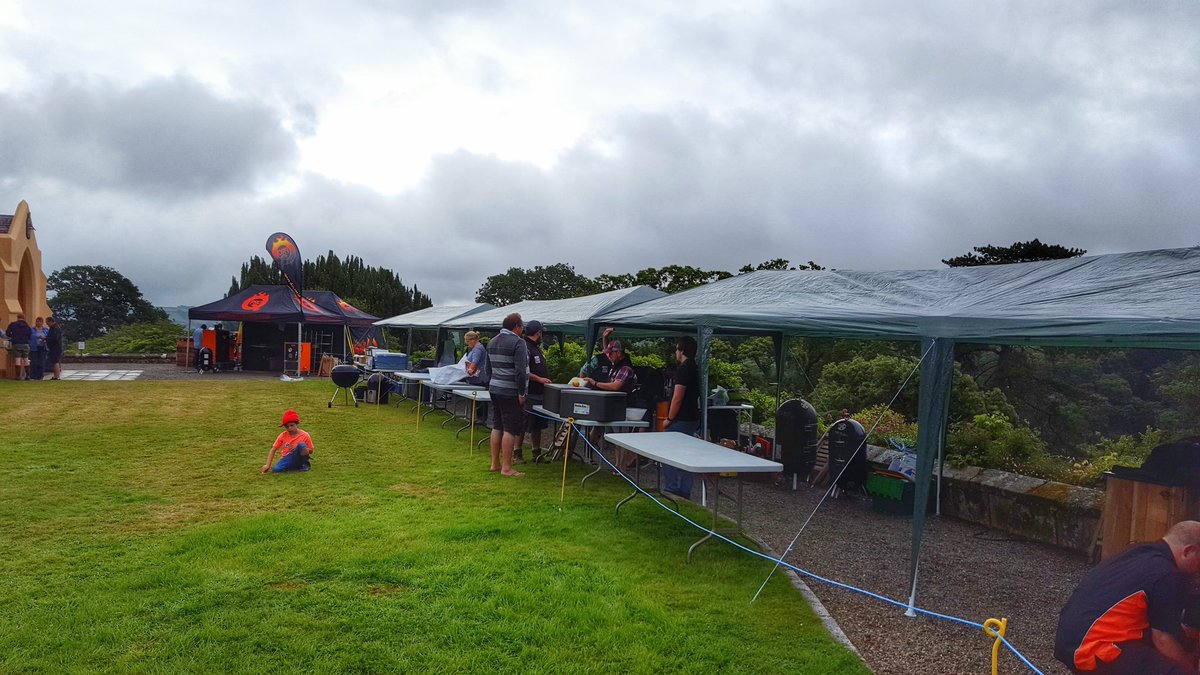 minxymoojones's tweet photo. Rain has stopped.. @RivieraBBQ @PaultheProq @PenGrillie  come see us #pengrillie #bbqfamily #bbqlove https://t.co/bAHTG2RP18