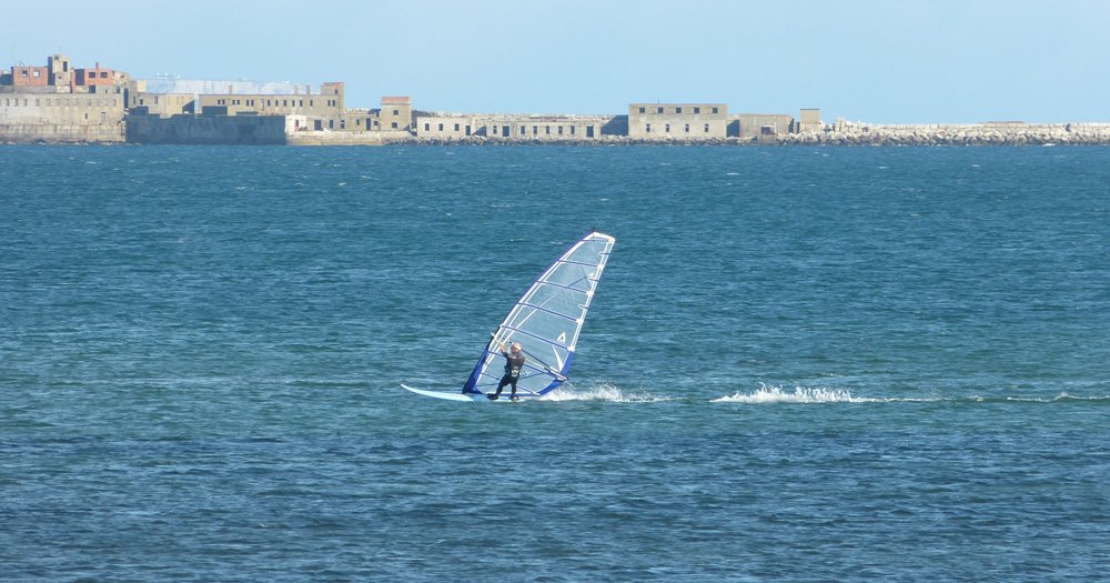 Every year the fastest windsurfers race at Weymouth Speed Week bit.ly/1NDK6Uw #needforspeed