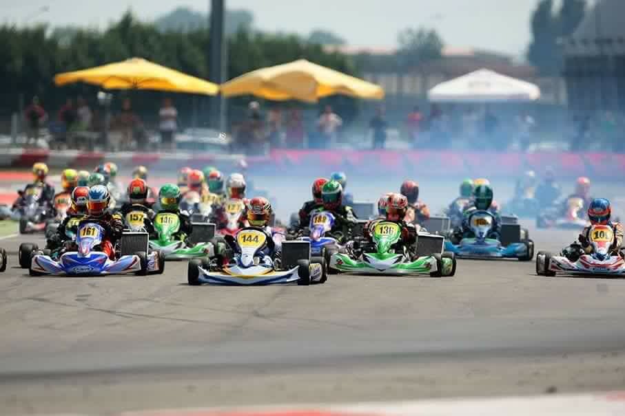 Lenzo_Kart's tweet photo. Ieri Paolo Ippolito primo nella 2a manche eliminatoria.Obiettivo di oggi:vincere le finali ad #Adria.#kart #karting https://t.co/mx1ob8IdGy