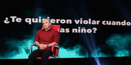 Latina_pe's tweet photo. #EVDLV Jenko del Río: "Intentaron violarme cuando era niño"
https://t.co/wQZRmkZXP1 https://t.co/Y0f8cxRciE
