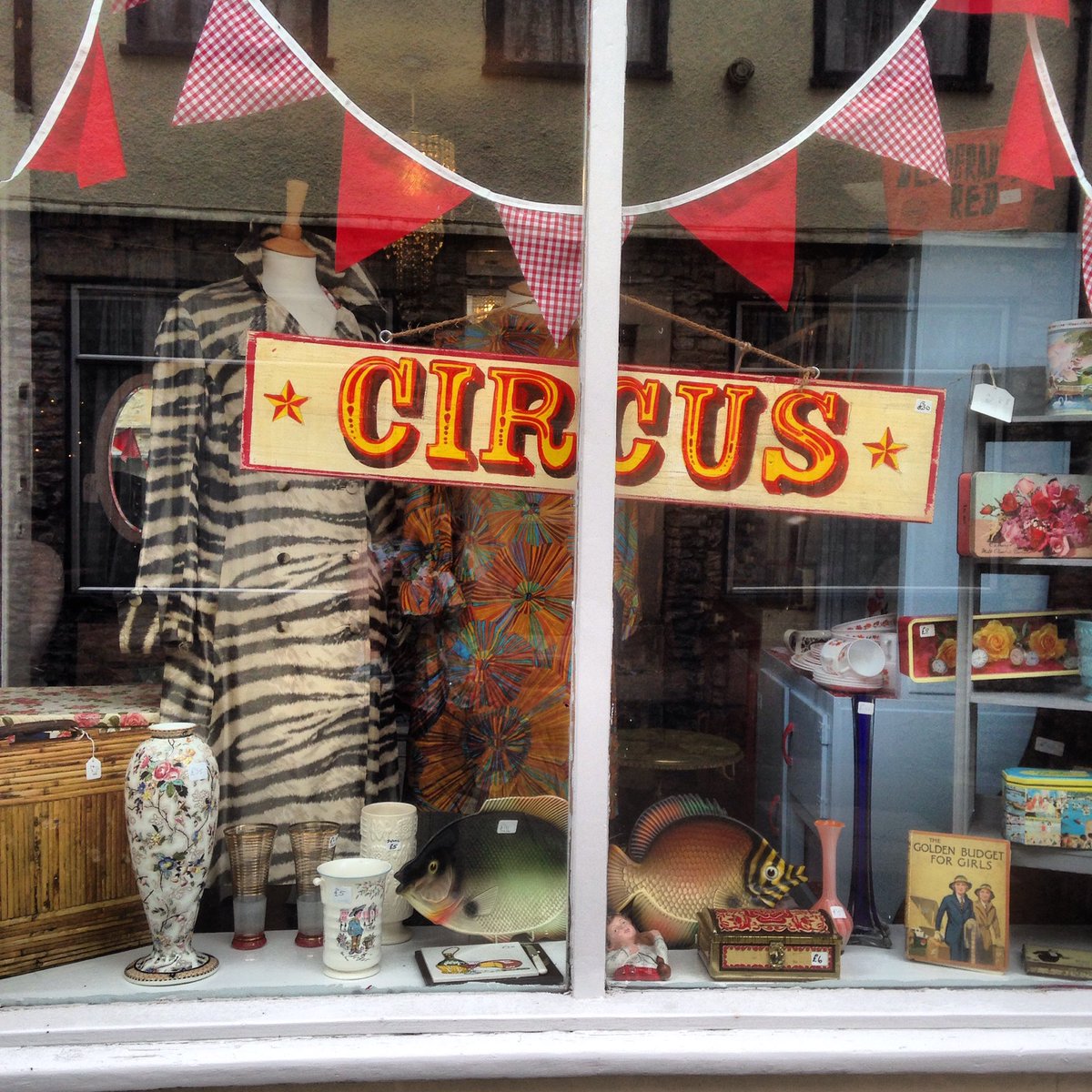 mirmaz's tweet photo. New in! #sheptonmallet # https://t.co/mR9kr6EdAj
