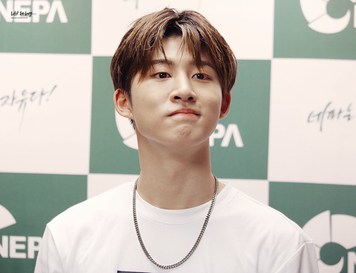 L4L0915's tweet photo. 160709 NEPA #한빈 #김한빈 #HANBIN #BI #iKON 
맘꾸기~💕

https://t.co/2CL2Awpoqk
https://t.co/R1sRAn5JfZ https://t.co/khVfKITkpq