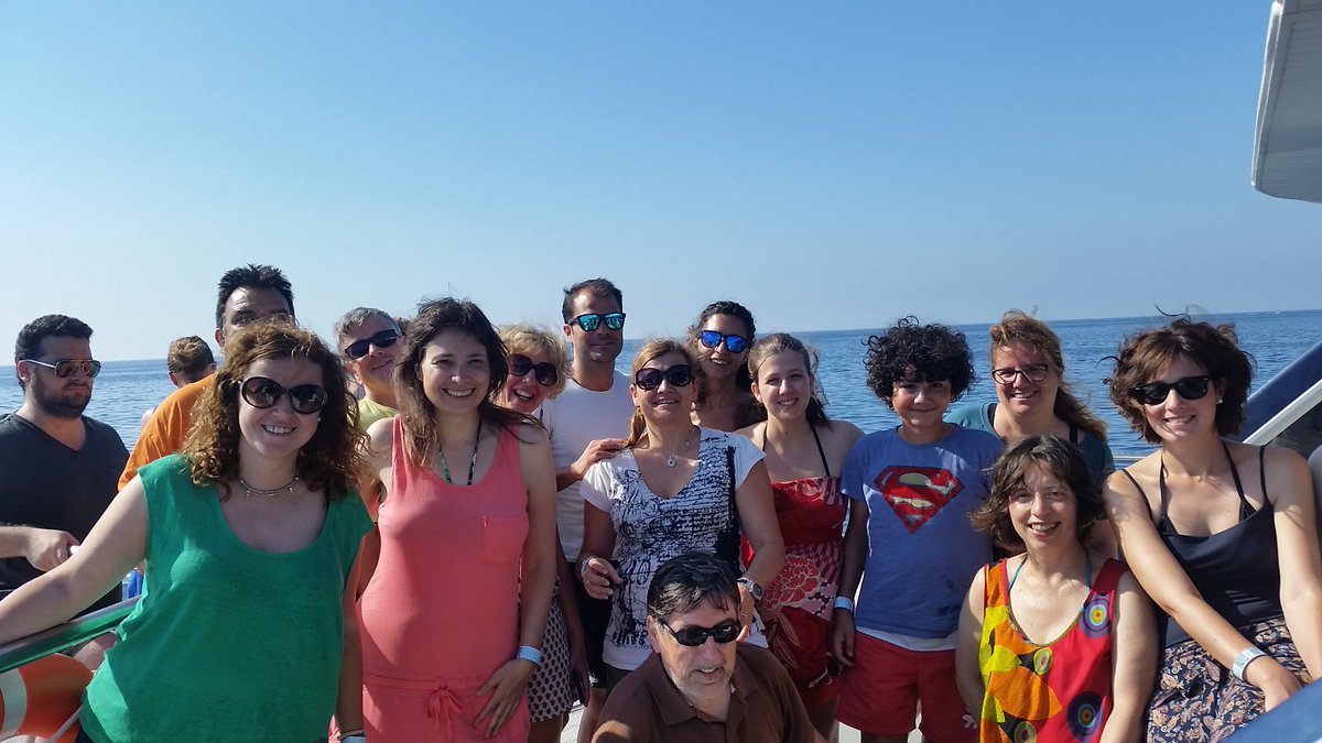 gemaesantiago's tweet photo. #TravelDSabores Navegando hacia los #atúnrojo en catamaran de @tunatourbalfego https://t.co/xZt3KQ56aO