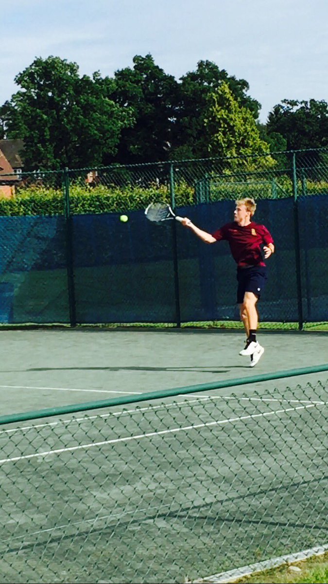 ReptonTennis's tweet photo. It was a sad day yesterday as we said goodbye to the 3 leavers. Dom, James and Joe, it's been a brilliant 5 years! 🎾 https://t.co/CUgUZhSlds