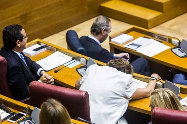 vmm7773's tweet photo. Vamos a ir repasando los 7 pecados capitales ,que los tenéis olvidados...
Primer pecado ...LA PEREZA.
#FelizDomingo https://t.co/UK68szfZd1