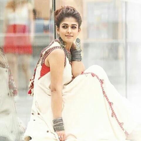Nayanthara_18's tweet photo. ☺ #Nayanthara #BabuBangaram https://t.co/koswkMLzZJ