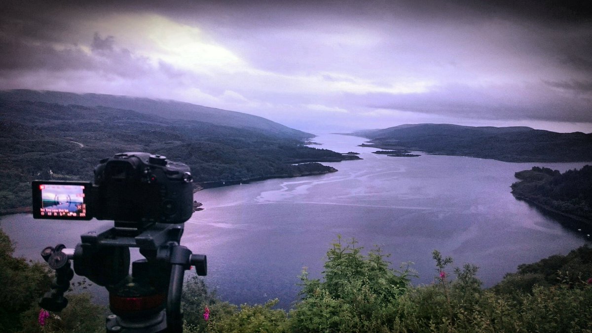 A wee dusk #timelapse on the way home from a shoot in #Portavadie 

#gh4 #panasonic #picoftheday #manfrotto