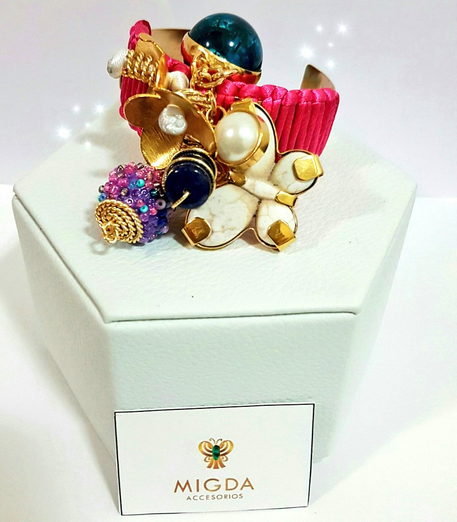 migdaaccesorios's tweet photo. By #migdaaccesorios #bello #bracalets https://t.co/GLaRiiHhqe