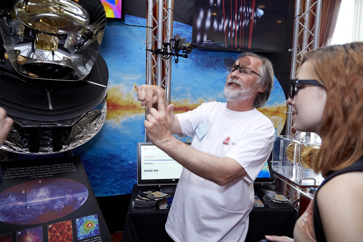 royalsociety's tweet photo. Final day of #summerscience! Come meet a wonderful array of scientists &amp; see their research https://t.co/sPeO1l4sD4 https://t.co/t8vygV6v72