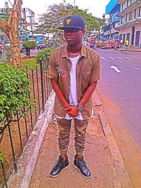 AhmedSh11458732's tweet photo. #Kweezy https://t.co/fqRrpt14JM
