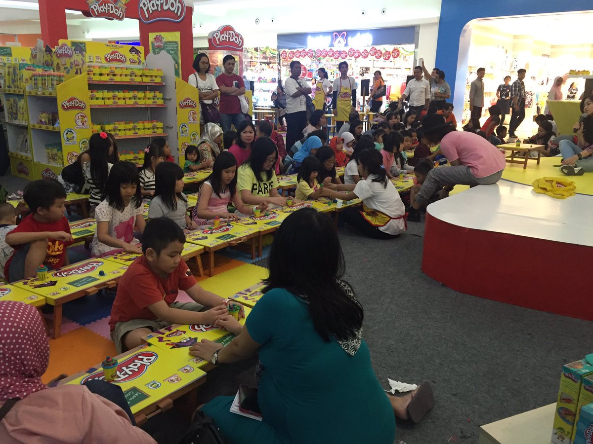 Play-Doh workshop on last day at Supermal Karawaci
