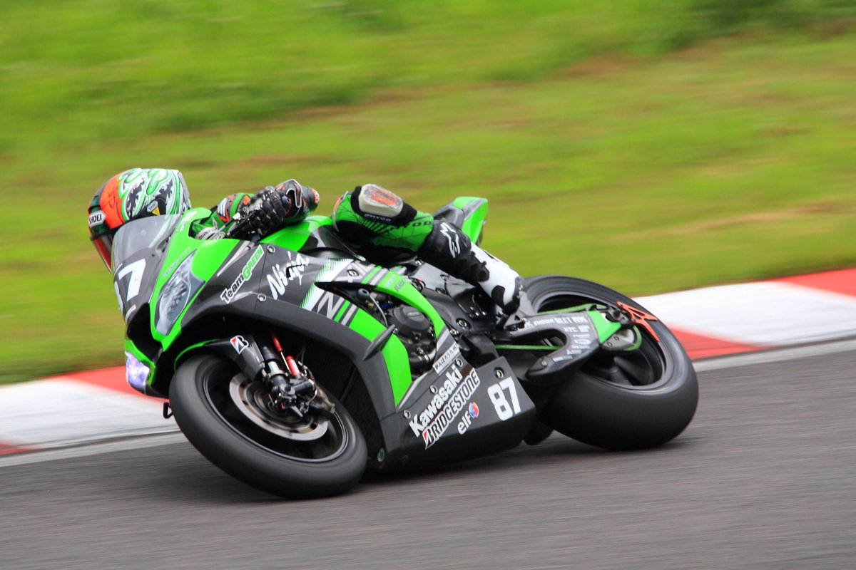 warrenn_2's tweet photo. 喜多祥介さん。
#鈴鹿8耐 #8ai #これを見た人はKAWASAKIの画像を貼れ https://t.co/cBP0phBBIP
https://t.co/rpEFGVkDSR https://t.co/Q7GI4yDcju