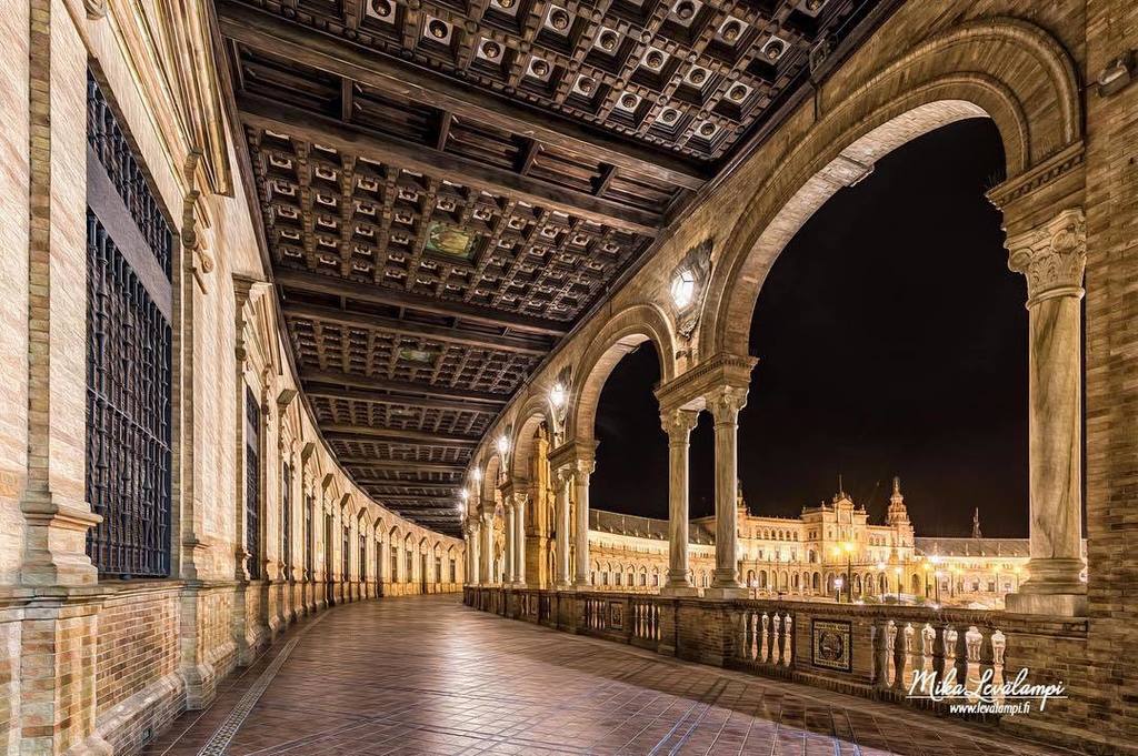 mika_levalampi's tweet photo. Plaza de Espana, Seville, Spain. #mikalevalampi #levalampiphotography #visitspain #visitse… https://t.co/RGJYOAyQ4j https://t.co/w15m3tbZA8