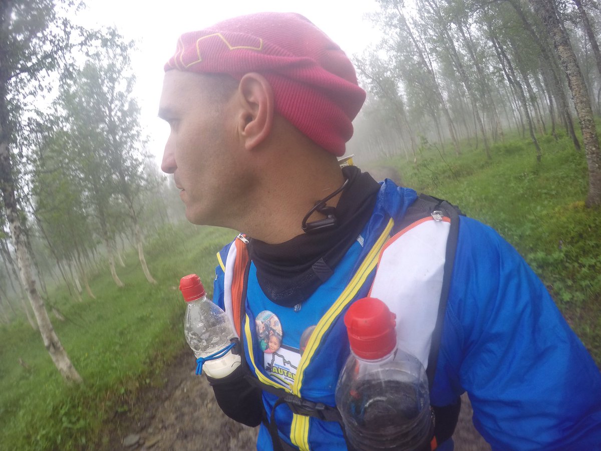 pedroveraj's tweet photo. Correr #UltraNorwayRace ha sido una experiencia mágica . Llegamos al límite del cuerpo. 50 %no llegamos a la meta. https://t.co/rfhf09BYx2