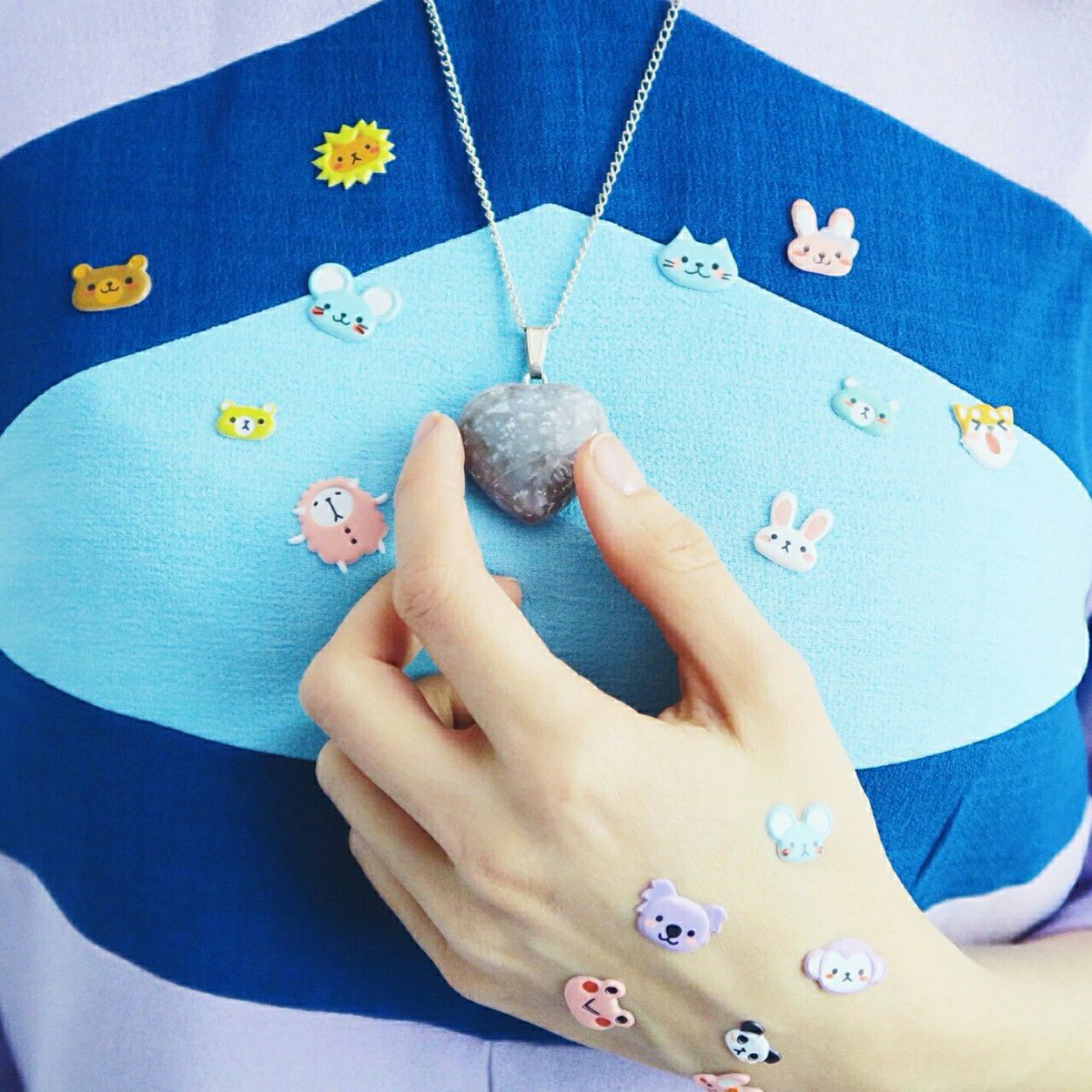 fxbico's tweet photo. ( @myrjeong ) ❤ #stickerspam https://t.co/qa44wDAeXO