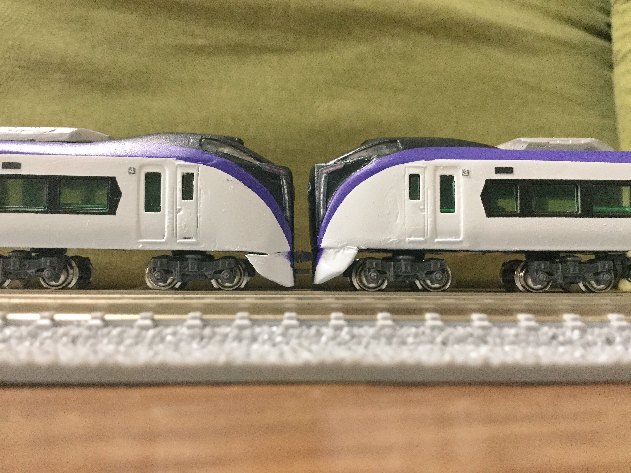 Bトレ サイズ】E353系 キットの紹介と塗装方法 - B列車で行こう