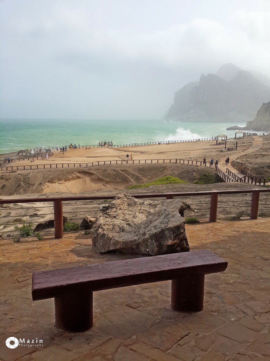 WeatherOman's tweet photo. #المغسيل حيث تمتزج الجبال مع البحر فترسم لوحه إبداعية من بديع صنع الرحمن سبحانه.
#خريف_ظفار_2016
تصوير مازن بامخالف https://t.co/L06cuZQ2K0