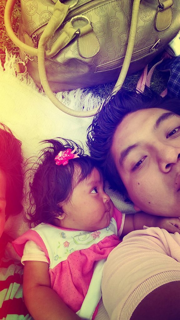 AxeerRmz's tweet photo. Lo mejor que me ha pasado 🙈#Vale #siendoCool #laPrincesa #sabado #tiempoLibre https://t.co/i77U2rY5hr