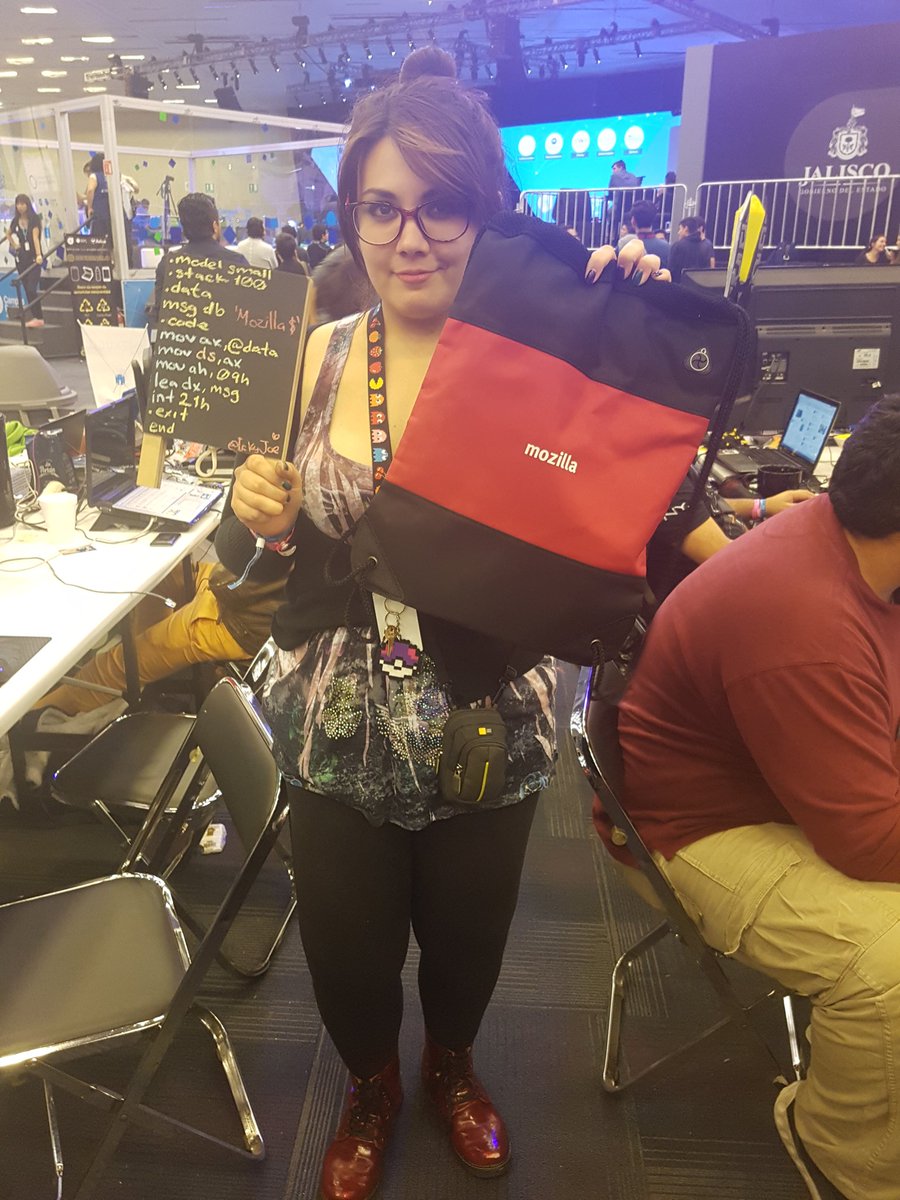 mozillamx's tweet photo. La ganadora de la mochila en #CPMX7 muchas felicidades! #MozLove WoMoz #TheArtOfCoding https://t.co/7AYEYcT0NO