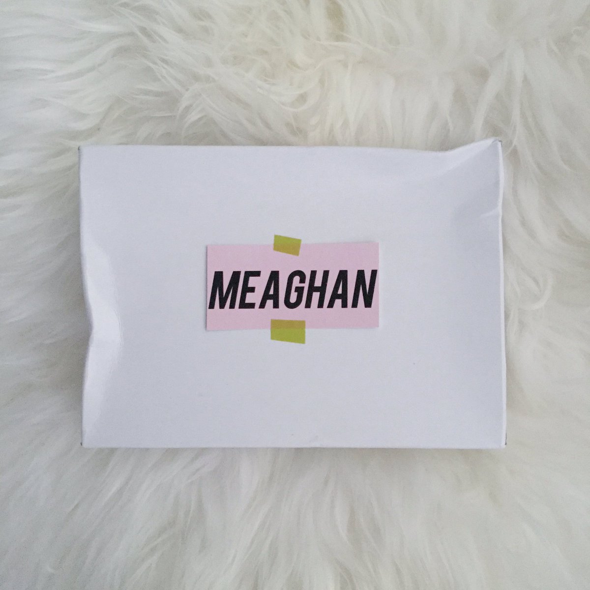 meaghanreyess's tweet photo. The June #FEELSBOX
use my code: JSJULYFEELS1 if you want a little surprise in the mail this month ๐ https://t.co/nO1HIh2YYX
