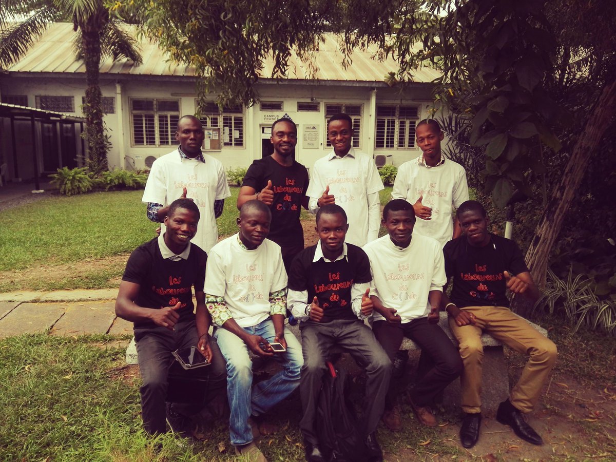 Les Laboureurs du Code, d benevoles qui donnent du temps pour former sur la culture du numérique, code #LLaboureur