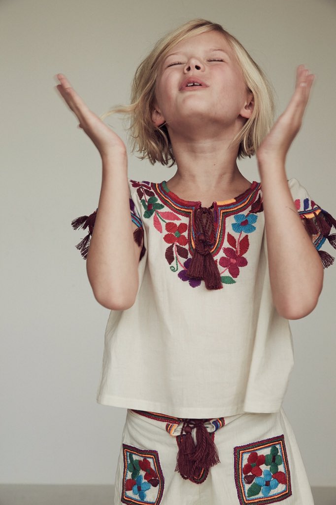 castiron's tweet photo. @tuchindadesign plagiarizing Mexican Native designs for $$ ? Recognize true artists! @isabelmarant learned. https://t.co/qUusjjJ8YJ