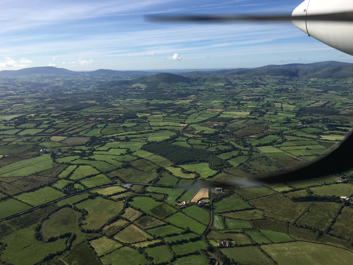 mick_mackey2's tweet photo. ObSERVE Aerial heading SE for another day on the wing... @observeaerial @observeacoustic #seabirds https://t.co/cxaXSoAZCS