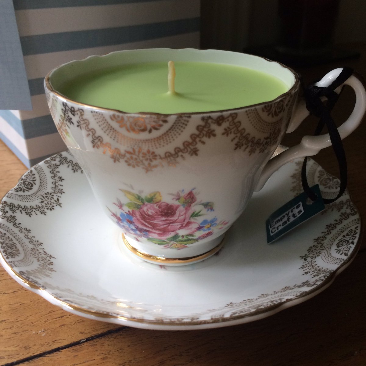 BRAND NEW! I have 4 cups in this set. This one is Apple &amp; cinnamon. Really pleased with this colour. #candles #craft