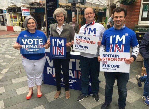 WayneTreasury's tweet photo. I will continue to publish photos like this until everyone accepts #TheresaMay cannot be allowed to oversee #Brexit https://t.co/FMewNmeucH