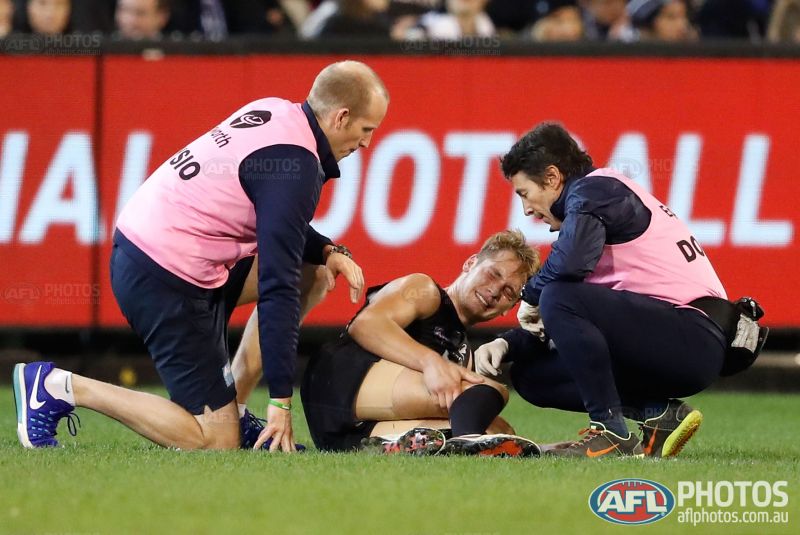 CarltonFC's tweet photo. Devastating news, with scans confirming the worst for @Ciaran_Byrne94: https://t.co/hRtdkgyZJ2 #BoundByBlue https://t.co/QJglrieGiw