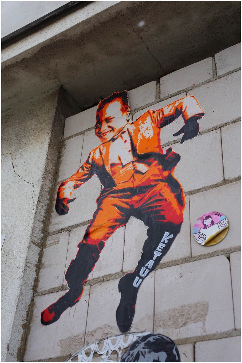duesselchen's tweet photo. Guten Morgen.
Nach #GERITA ausgeschlafen?
Haben Sie einen erfreulichen Sonntag.
#streetart #köln by #ketauu #joiny https://t.co/nKs3yPsg2H