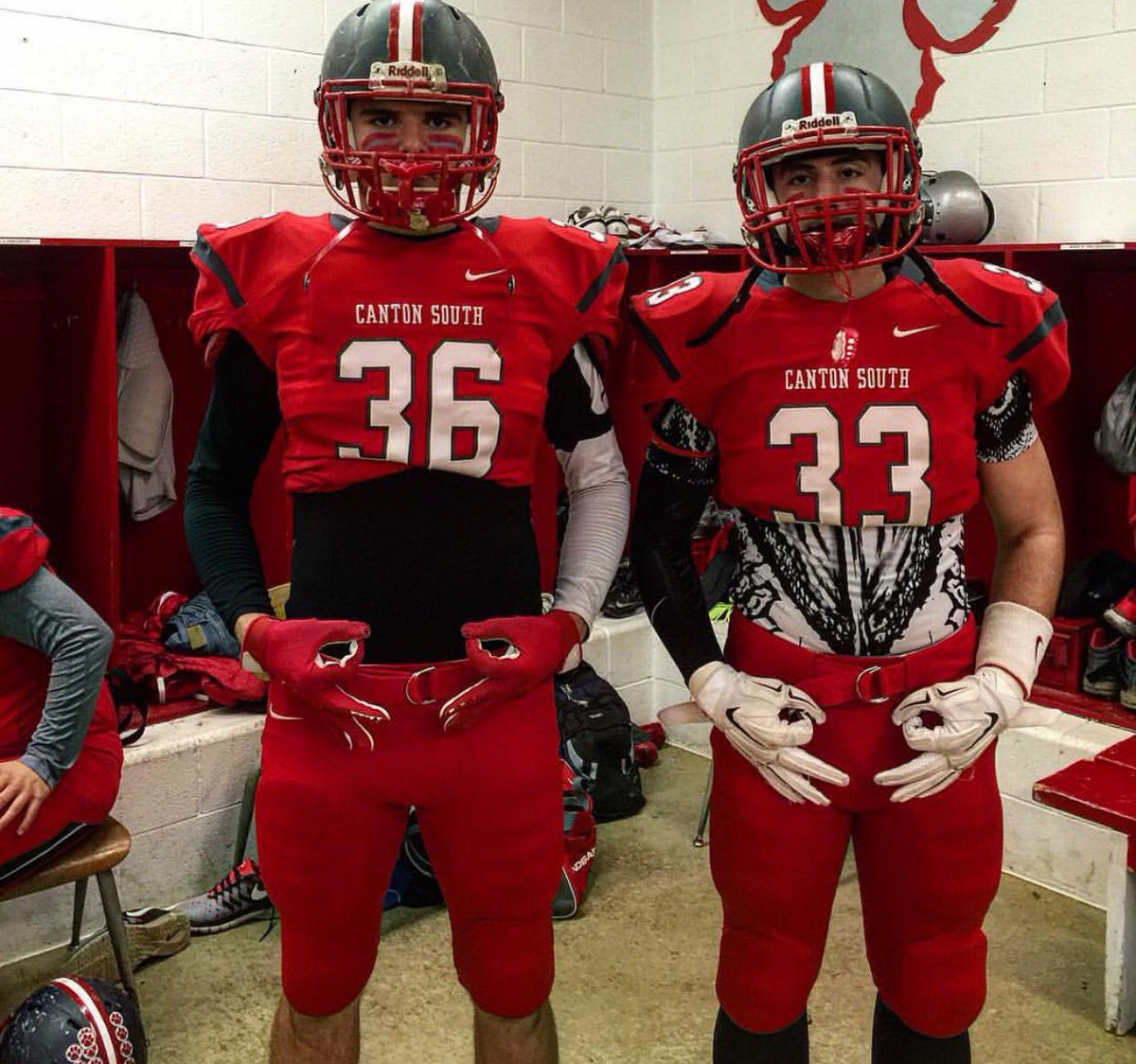 McCueMatthew's tweet photo. Happy Birthday! @J_Porter33 #takingcharges π https://t.co/Unz1SwOF5m