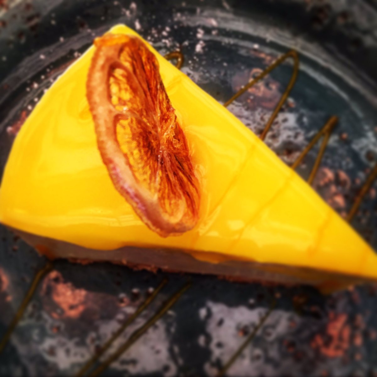 AsiloMumbai's tweet photo. We have a sweet surprise coming your way at the end of the month ;) #LimoncelloCheesecake #GetawaySeries #StayTuned. https://t.co/Ppmsnb8RvG